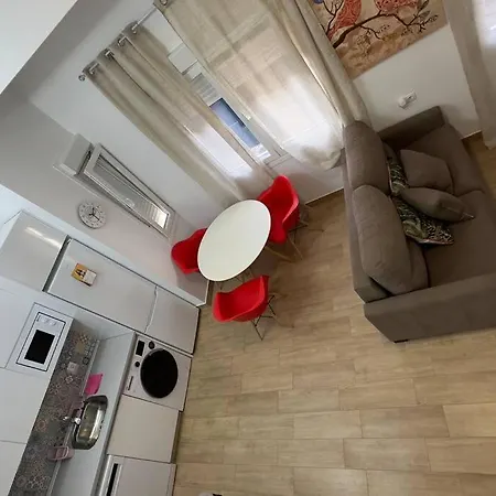 Rockside Residences La Linea Apartment *